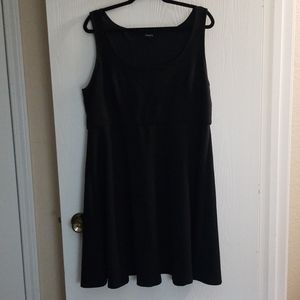Torrid skater dress size 2 black textured